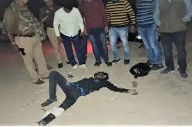 Photo of मीरजापुर पुलिस से मुठभेड़ में बिहार का निवासी, 25000 का इनामियां हुआ घायल