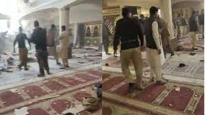 Photo of पेशावर: पाकिस्तान में लगा लाशों का ढेर, मस्जिद में हुए धमाकों की मृतक संख्या पहुंची 90 पर