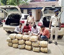 Photo of  कार से 80 किलो गांजा तस्करी करते चार युवक गिरफ्तार