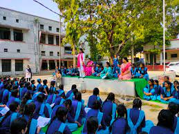 Photo of नईटिहरी: जोशीमठ में महिलाओं और छात्रों को दिया योग प्रशिक्षण